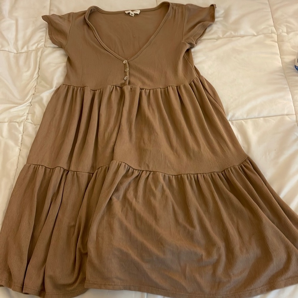 Brown Tiered Dress ✨3 for $20✨